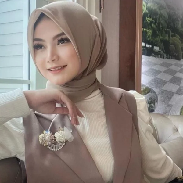 HANDMADE JEWELRY Accessories