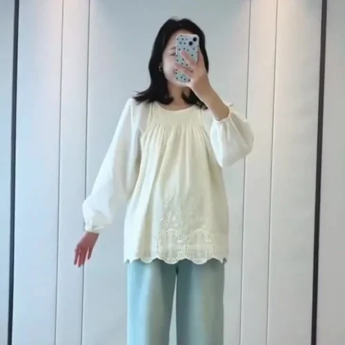 Fashionable Women Loose Korean Style Solid Color Long Sleeved Design Embroidered Lace Shirt Spring Autumn Loose Top