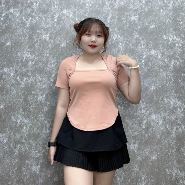 Women s Bigsize T shirt with square neck style made of strong stretchy