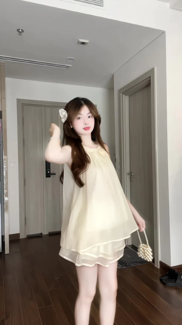 Lady silk chiffon off the shoulder blouse set with halter neck with 2 layer flared skirt detachable flower brooch women outfit